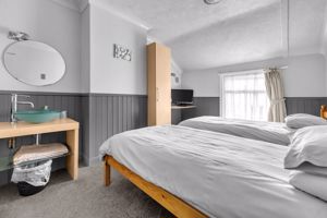 Photo 24- click for photo gallery